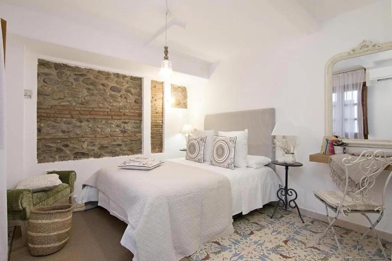 Apartamentos La Tona Puerta Elvira Centro Ciudad Granada Eksteriør billede